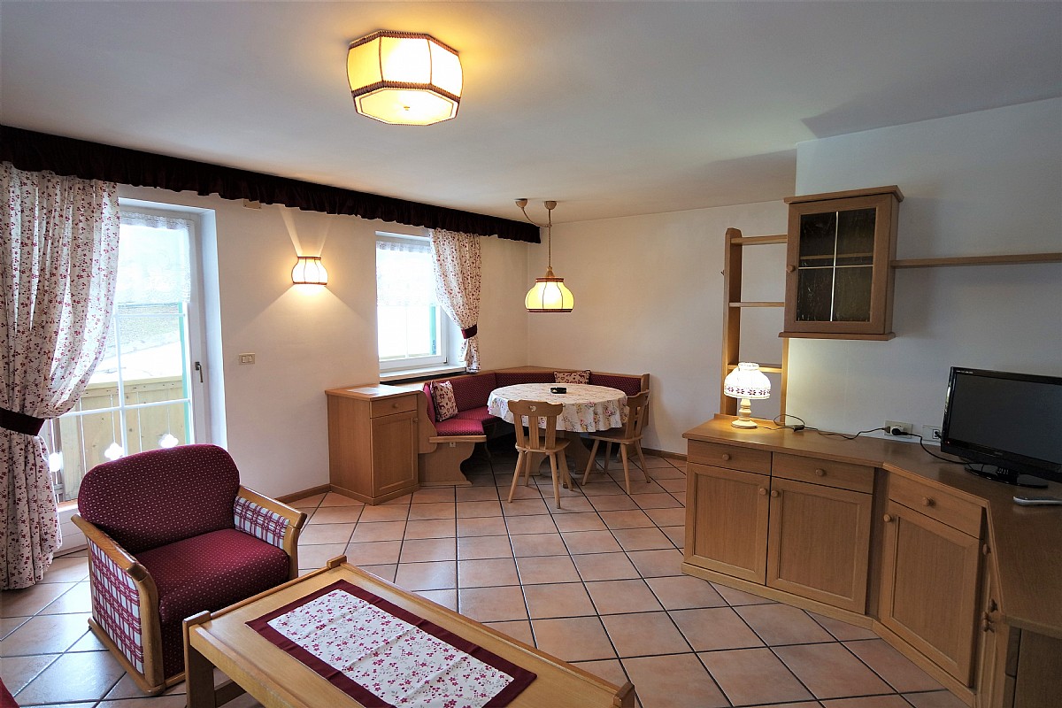 Apartment in Soraga Val di Fassa - Casa Henrica 8 - Photo ID 423
