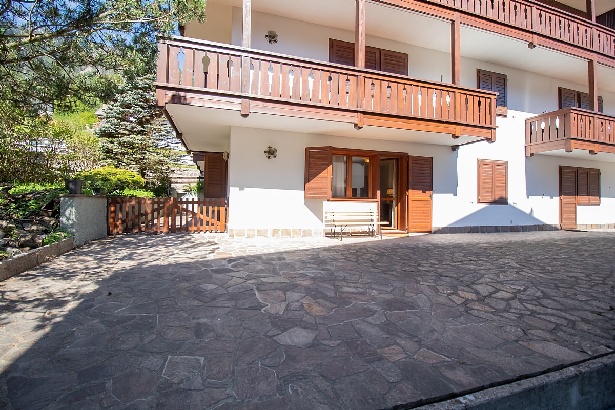 Apartment in Moena Val di Fassa - Casa La Rossa - Photo ID 602